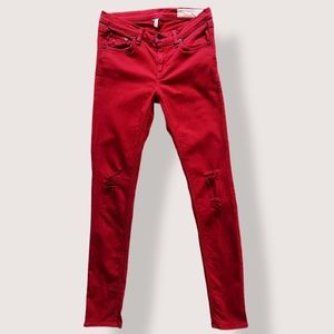 Rag & Bone Red Distressed Skinny’s - 26